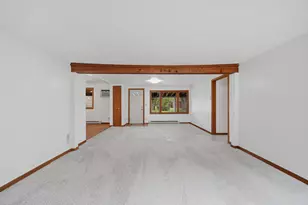 4924 N Wendorf Rd, Monroe Center, IL 61052 - Photo 6