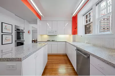 219 E Lake Shore Drive #6AB, Chicago, IL 60611 - Photo 16