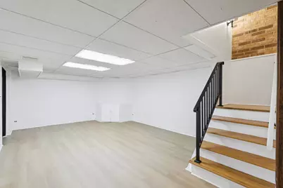 105 W Dover Drive, Mount Prospect, IL 60056 - Photo 26