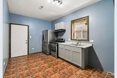 1653 N Mason Avenue, Chicago, IL 60639 - Photo 6