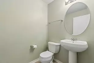 974 W 35th Pl, Chicago, IL 60609 - Photo 18