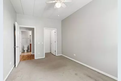 974 W 35th Place #202, Chicago, IL 60609 - Photo 24