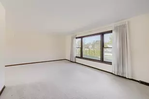 1111 W Ash Dr, Mount Prospect, IL 60056 - Photo 24