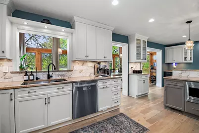 765 W Bayer Drive, Palatine, IL 60067 - Photo 12