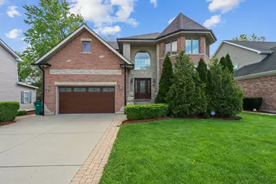 267 9th Street, Wheeling, IL 60090 - Photo 1