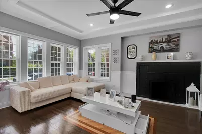 11412 S King Drive, Chicago, IL 60628 - Photo 2