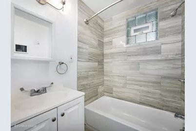 547 S Martin Luther King Jr Avenue, Waukegan, IL 60085 - Photo 16