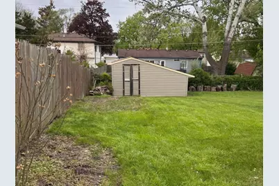 302 Ridge Circle, Streamwood, IL 60107 - Photo 14