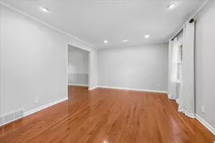 4707 Daniel Dr, Crystal Lake, IL 60014 - Photo 8