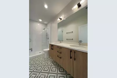 6320 S Champlain Avenue, Chicago, IL 60637 - Photo 6