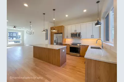 6320 S Champlain Avenue, Chicago, IL 60637 - Photo 12