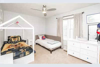 1139 W Roscoe Street, Chicago, IL 60657 - Photo 12
