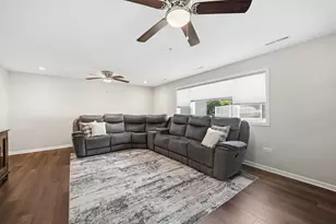 16450 Cherry Hill Ave, Tinley Park, IL 60487 - Photo 6