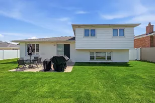 16450 Cherry Hill Ave, Tinley Park, IL 60487 - Photo 22