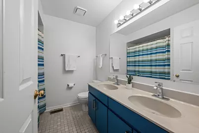 1631 Terri Circle, Naperville, IL 60563 - Photo 20