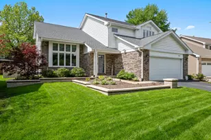 1631 Terri Cir, Naperville, IL 60563 - Photo 32