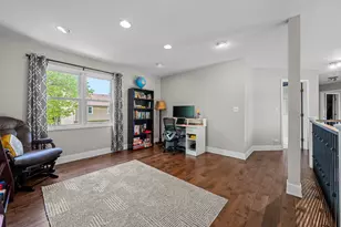 1631 Terri Cir, Naperville, IL 60563 - Photo 18