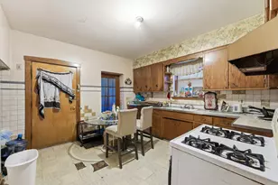 1605 S 49th Ct, Cicero, IL 60804 - Photo 18
