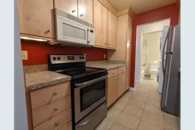 565 Somerset Lane #7, Crystal Lake, IL 60014 - Photo 4