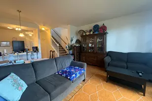 348 Fallbrook Ct, Schaumburg, IL 60194 - Photo 8