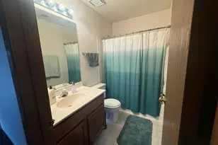 348 Fallbrook Ct, Schaumburg, IL 60194 - Photo 14