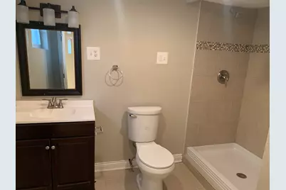 9825 S Avalon Avenue, Chicago, IL 60628 - Photo 12