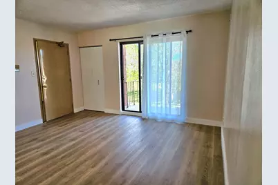 5502 Tinder Drive #5, Rolling Meadows, IL 60008 - Photo 2