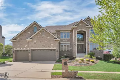 10829 Warwick Lane, Orland Park, IL 60462 - Photo 1