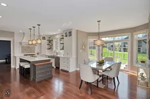 10829 Warwick Ln, Orland Park, IL 60462 - Photo 6
