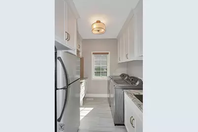 10829 Warwick Lane, Orland Park, IL 60462 - Photo 14
