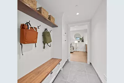 3902 N Hamilton Avenue, Chicago, IL 60618 - Photo 32