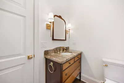 3902 N Hamilton Avenue, Chicago, IL 60618 - Photo 24