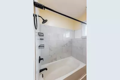 812 Kenilworth Avenue, Joliet, IL 60435 - Photo 14