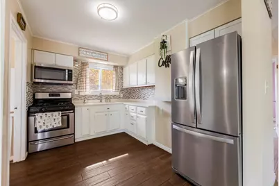 812 Kenilworth Avenue, Joliet, IL 60435 - Photo 8