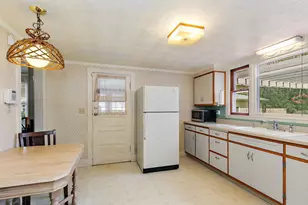 922 Douglas Ave, Aurora, IL 60505 - Photo 10