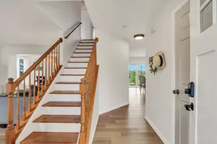 1263 E Essex Ct, Round Lake Beach, IL 60073 - Photo 6