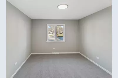 17001 Kimbark Avenue, South Holland, IL 60473 - Photo 14
