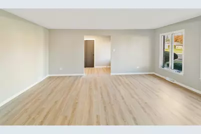 17001 Kimbark Avenue, South Holland, IL 60473 - Photo 10