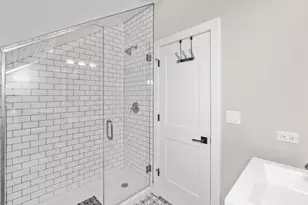 10507 Oxford Ave, Chicago Ridge, IL 60415 - Photo 12