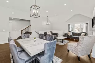 10507 Oxford Ave, Chicago Ridge, IL 60415 - Photo 4