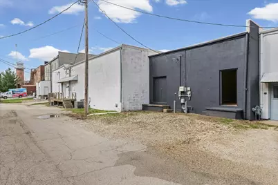 143 N Market Street, Paxton, IL 60957 - Photo 26