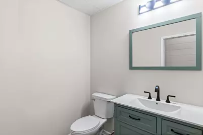 143 N Market Street, Paxton, IL 60957 - Photo 24