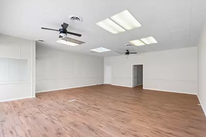 143 N Market Street, Paxton, IL 60957 - Photo 10