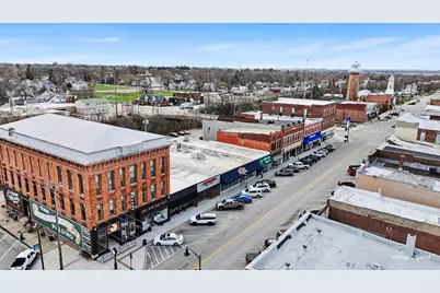 143 N Market Street, Paxton, IL 60957 - Photo 2