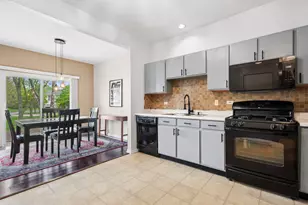 623 Littleton Trail, Elgin, IL 60120 - Photo 10