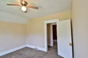 315 N 4th St, Chatsworth, IL 60921 - Photo 28