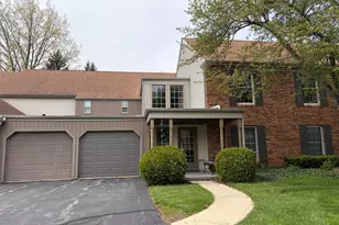 318 Dunham Place Commons, Saint Charles, IL 60174 - Photo 1