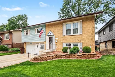 15218 Rob Roy Drive, Oak Forest, IL 60452 - Photo 1