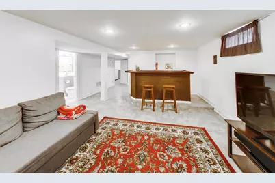 5414 N Neenah Avenue, Chicago, IL 60656 - Photo 12