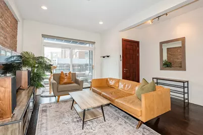 2322 W Augusta Boulevard #1A, Chicago, IL 60622 - Photo 2